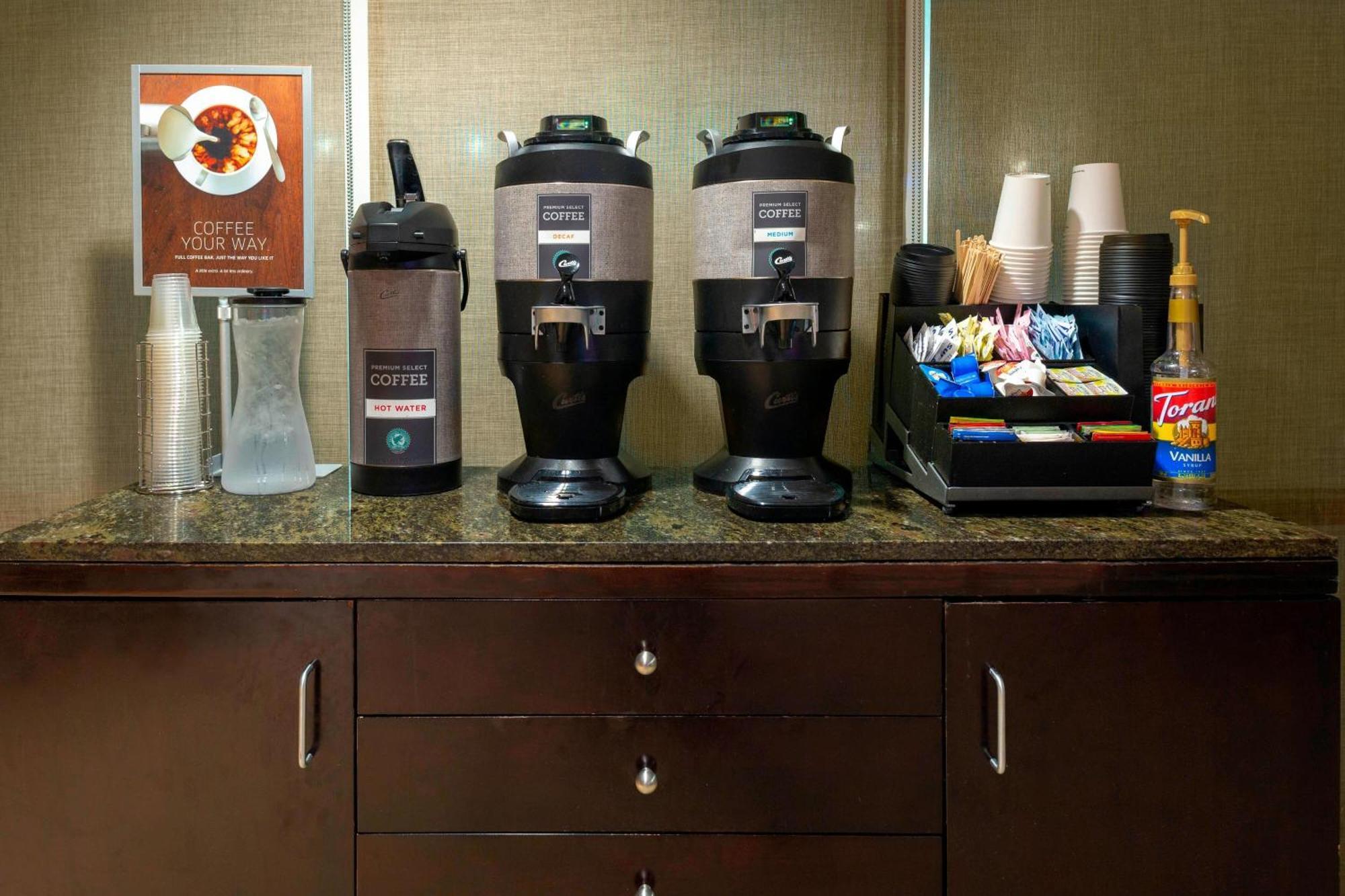 Springhill Suites By Marriott Memphis East Galleria מראה חיצוני תמונה